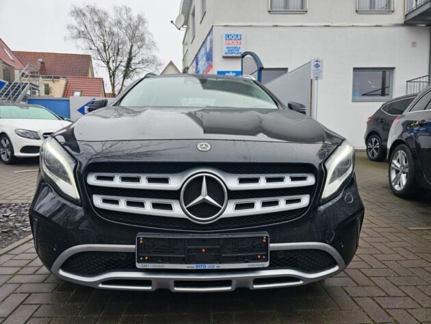 Mercedes-Benz GLA 180 /Automatik/LED/Navi – Image 7