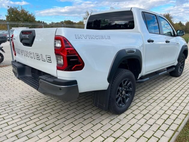 Toyota Hilux 2.8D-4D, Invinci*Leder*LED*360kam*3,5T AHK – Image 7